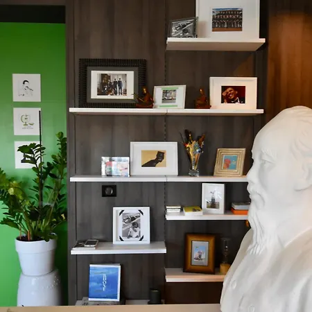 Spacieuse Et Calme, Chez Citizen Q Lyon